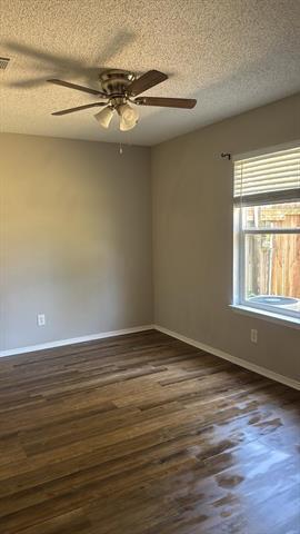 Building Photo - 613 N Cherry St