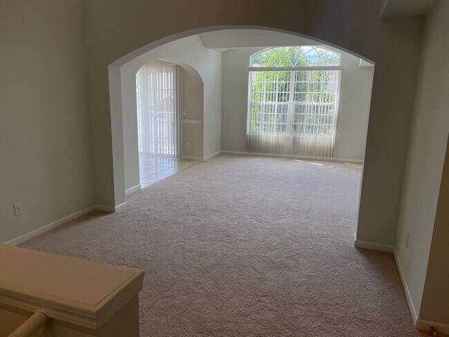 Building Photo - 8210 W Annsbury Cir