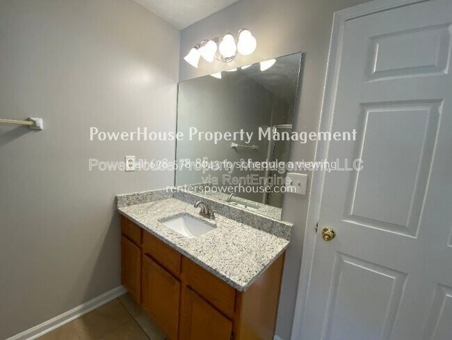 Building Photo - 605 Suwanee Lakes Cir NW