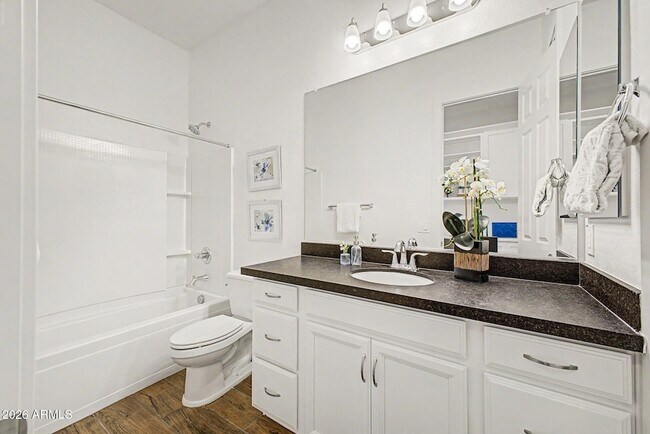 Building Photo - 2083 E Scorpio Pl