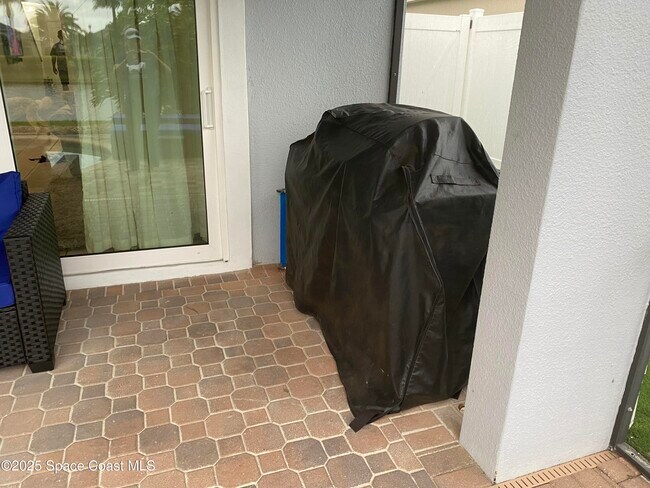 Building Photo - 781 Sunset Lakes Dr