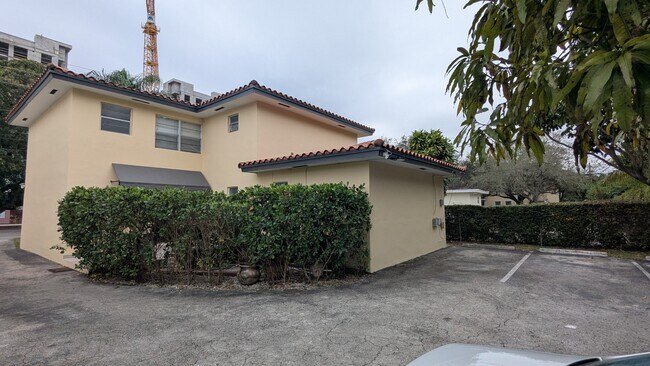 Building Photo - 235 Bird Rd