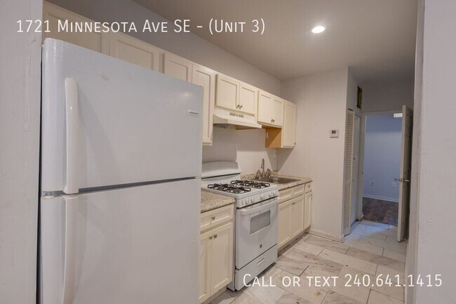 Building Photo - 1721 Minnesota Ave SE