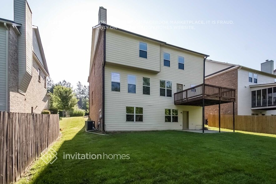 Building Photo - 3602 Huddlestone Ln NE