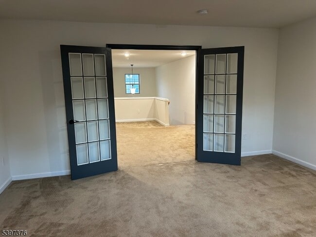 Building Photo - 5 Albert Ct