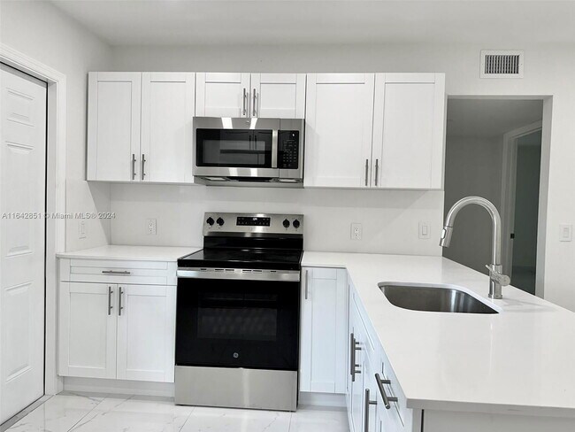 Building Photo - 3463 NW 6th St