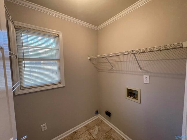 Building Photo - 102 McDermotts Way