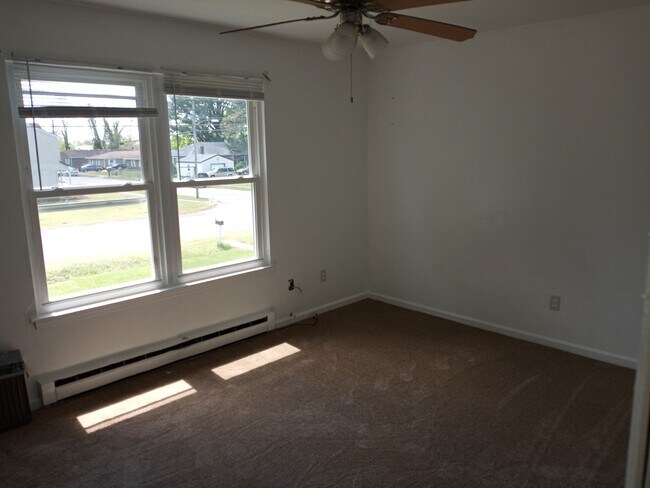 Building Photo - 3406 Tait Terrace