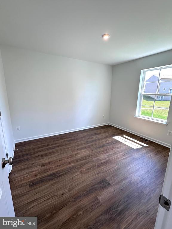 Building Photo - 151 Capulet Ct
