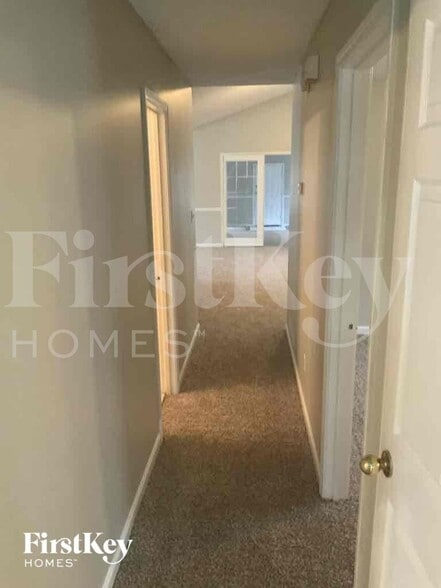 Building Photo - 175 Planters Walk