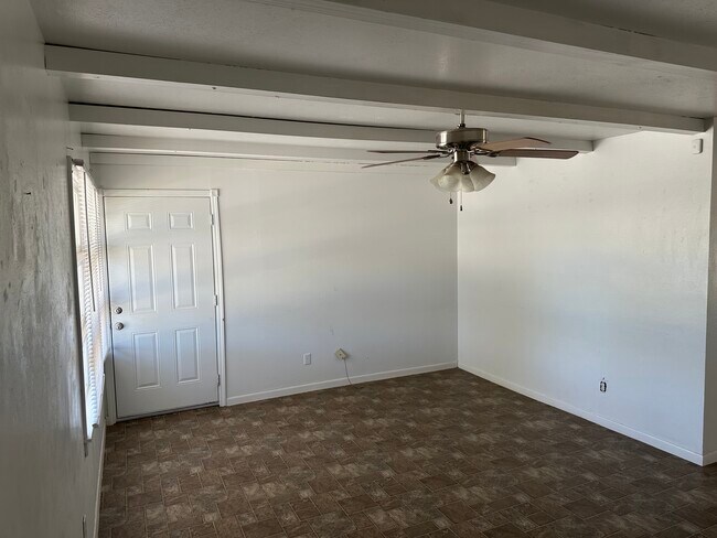 Building Photo - 1106 NW 7th St