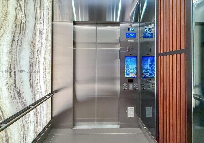 Building Photo - 1100 Biscayne Blvd