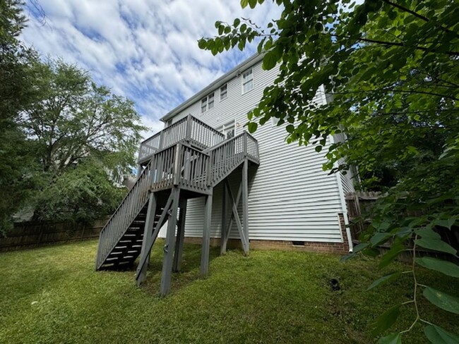 Building Photo - 2808 Buggy Whip Ct