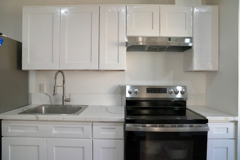 Building Photo - 9149 S Hobart Blvd