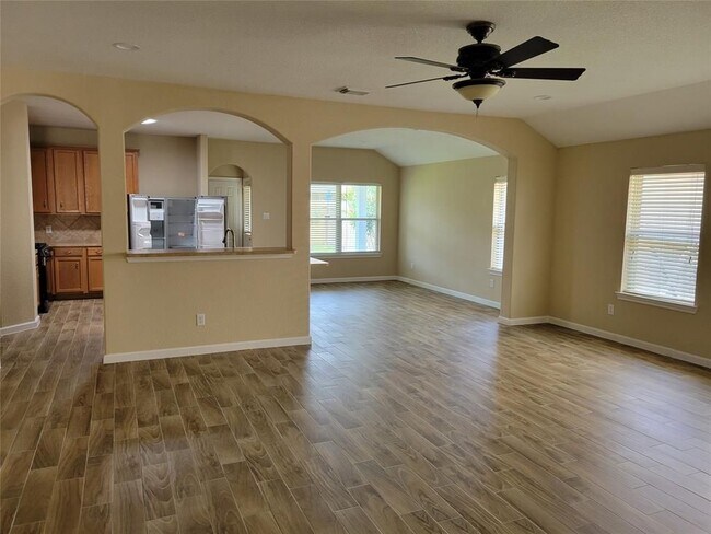 Building Photo - 6110 Moran Crest Dr