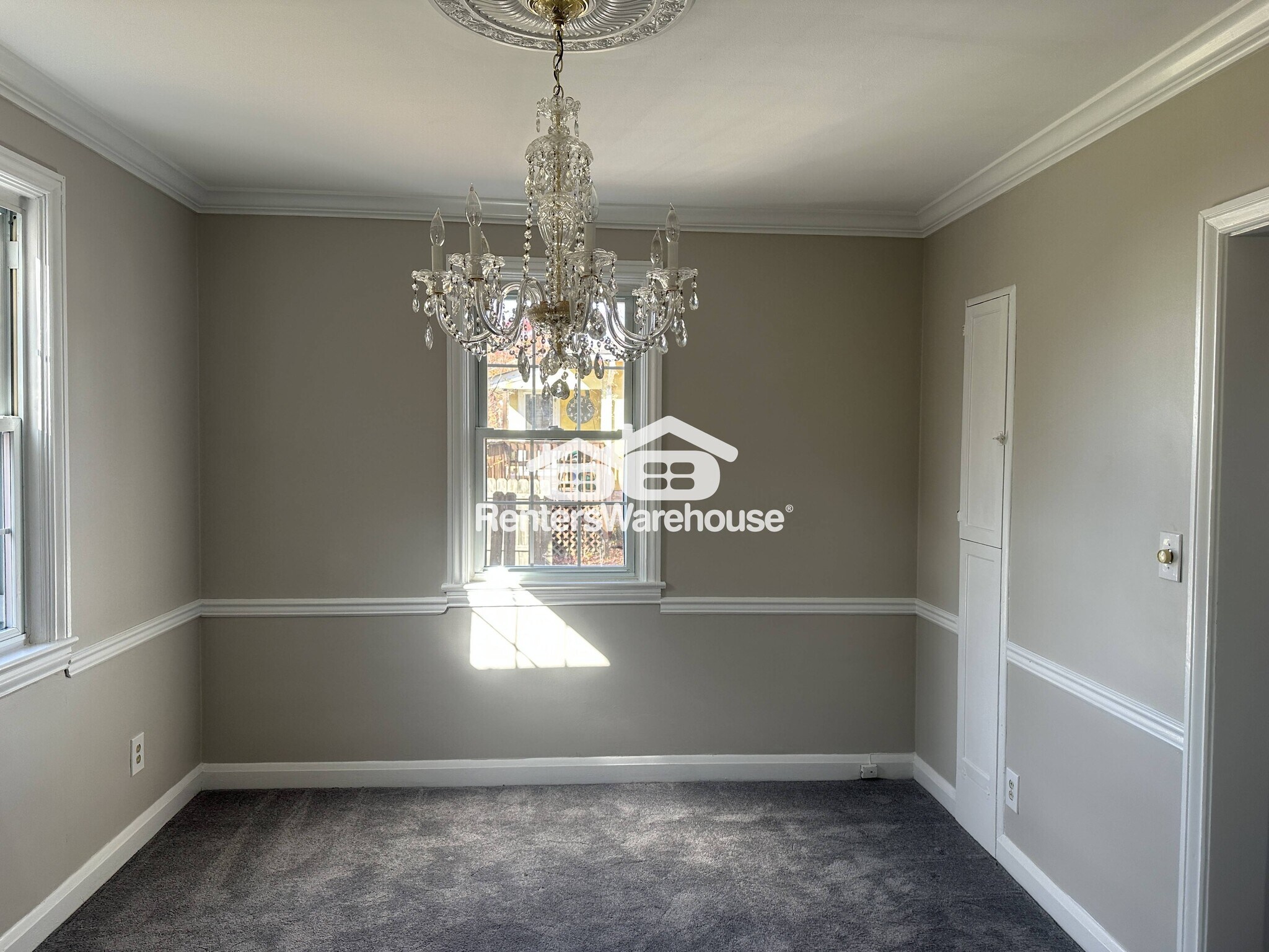 Building Photo - 3203 Glendale Ave