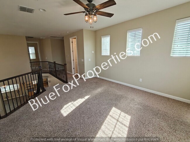 Building Photo - 8545 N Gaetano Loop