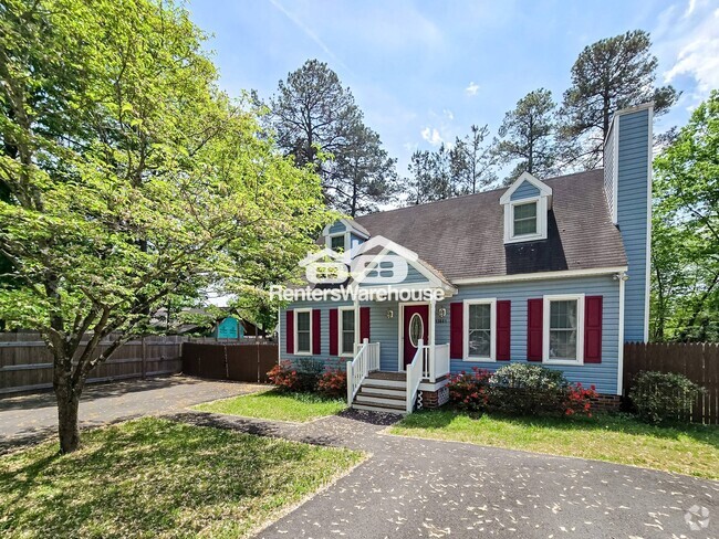 Building Photo - 13601 Danbury Dr