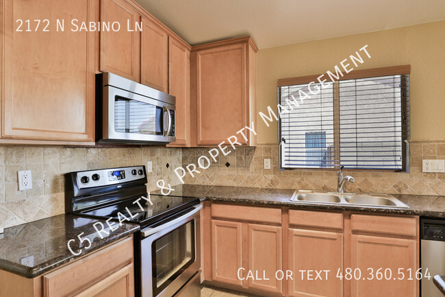 Building Photo - 2172 Sabino Ln