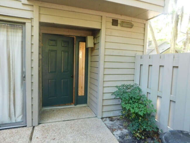 Building Photo - 113 Shipyard Dr