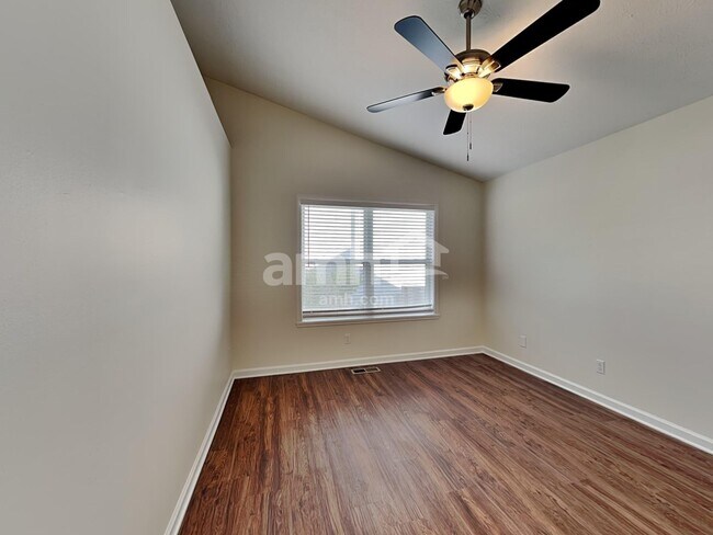 Building Photo - 1613 Blankenship Dr