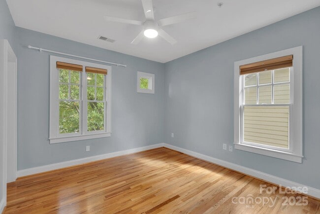 Building Photo - 336 Magnolia Ave