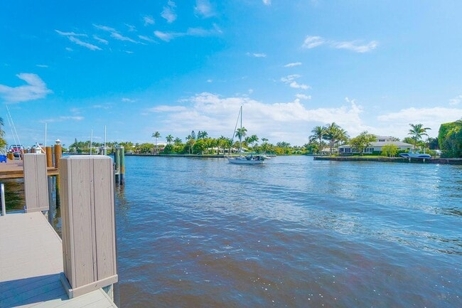 Building Photo - 3211 Karen Dr