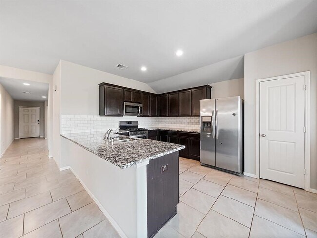 Building Photo - 29802 Breakwater Dr