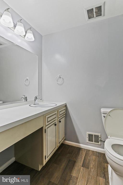 Building Photo - 12113 Pheasant Run Dr