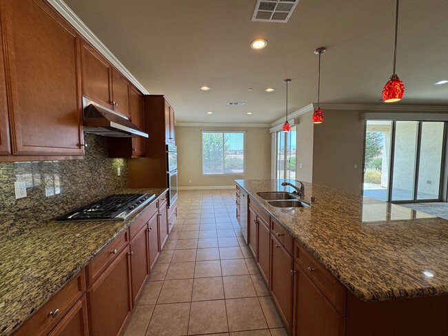 Building Photo - Apple Valley 55 + Senior Resort Living Com...