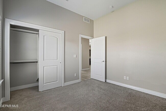 Building Photo - 3380 David Palacio Dr