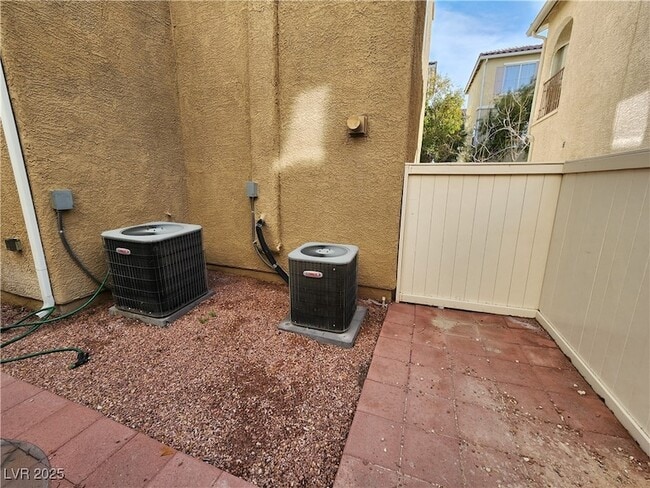 Building Photo - 4781 Longstock Ct