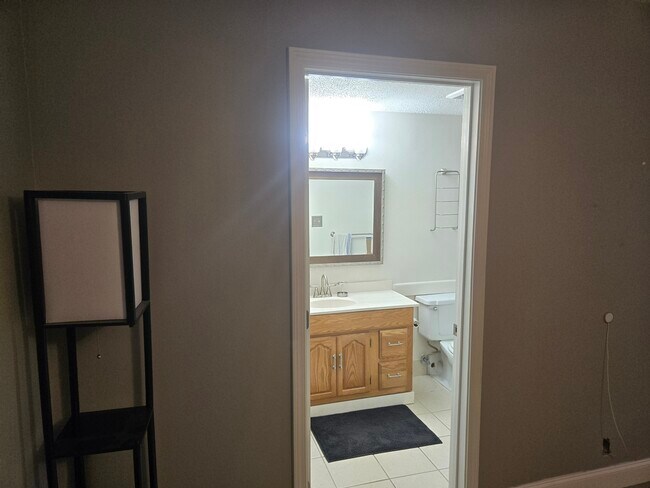 Building Photo - 8500 Ankara Ct