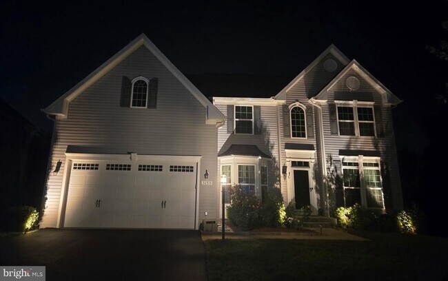 Building Photo - 3175 Fledgling Cir