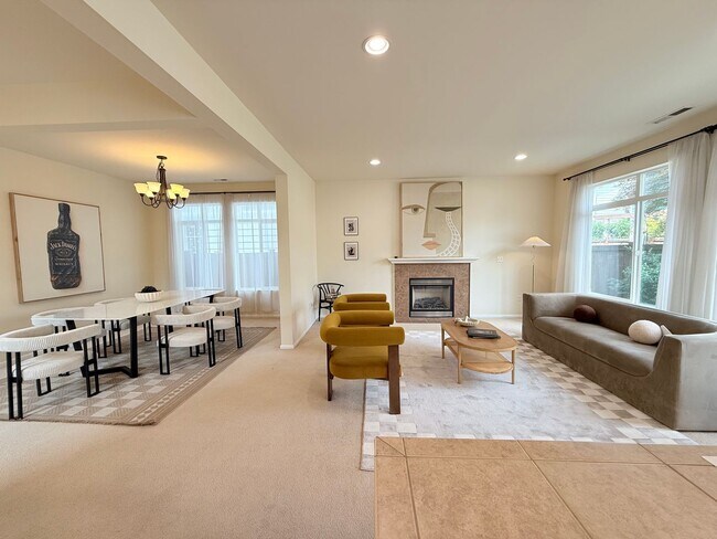 Building Photo - For Rent – Bright & Spacious Home with Bonus Room