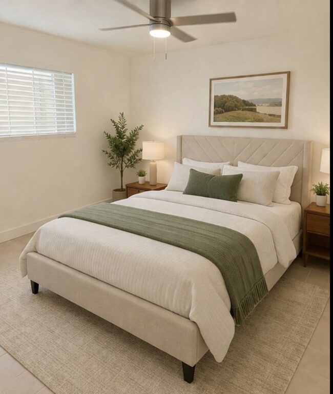 Building Photo - Completely Remodeled 2 Bed | 2 Bath Apartment in the Heart of Old Town Scottsdale