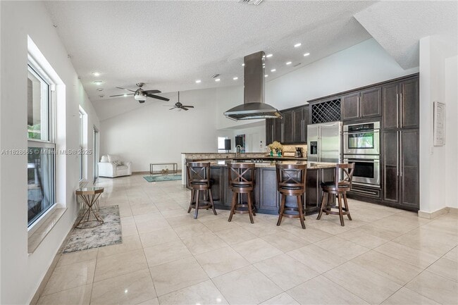 Building Photo - 5452 SW 88th Terrace