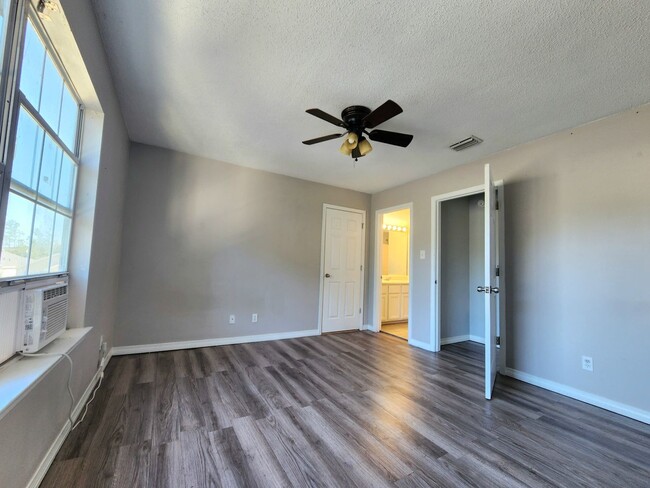 Building Photo - 3/3 available in Audubon Place in Foley