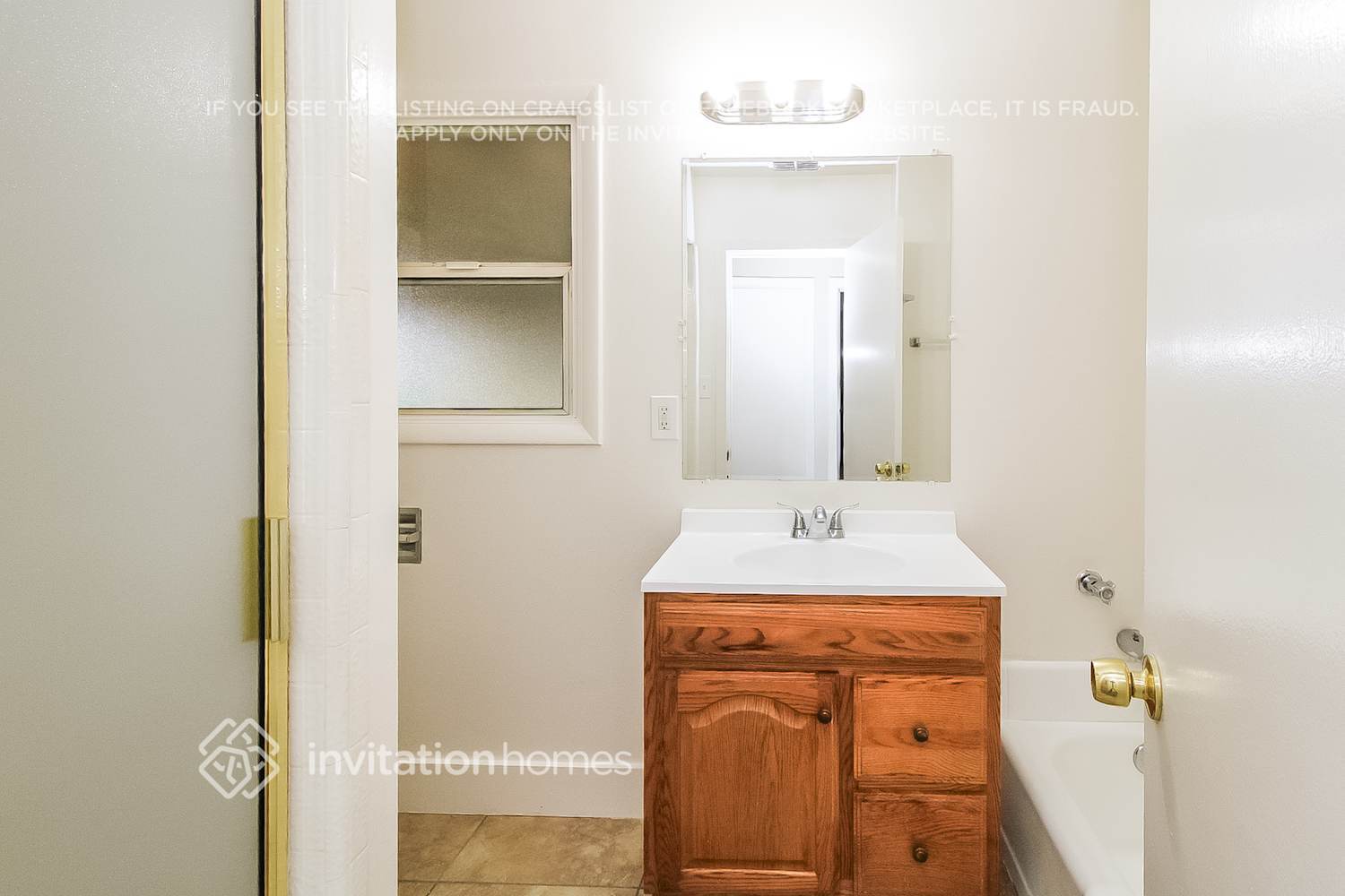 Building Photo - 2223 Juliesse Ave