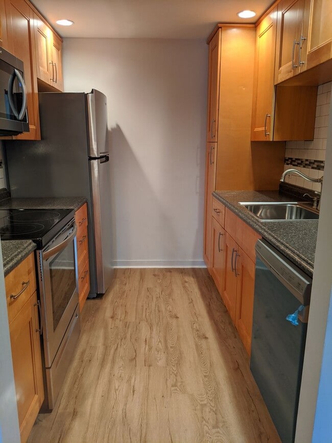 Building Photo - Beautiful Historic Bethlehem Condo for Rent!