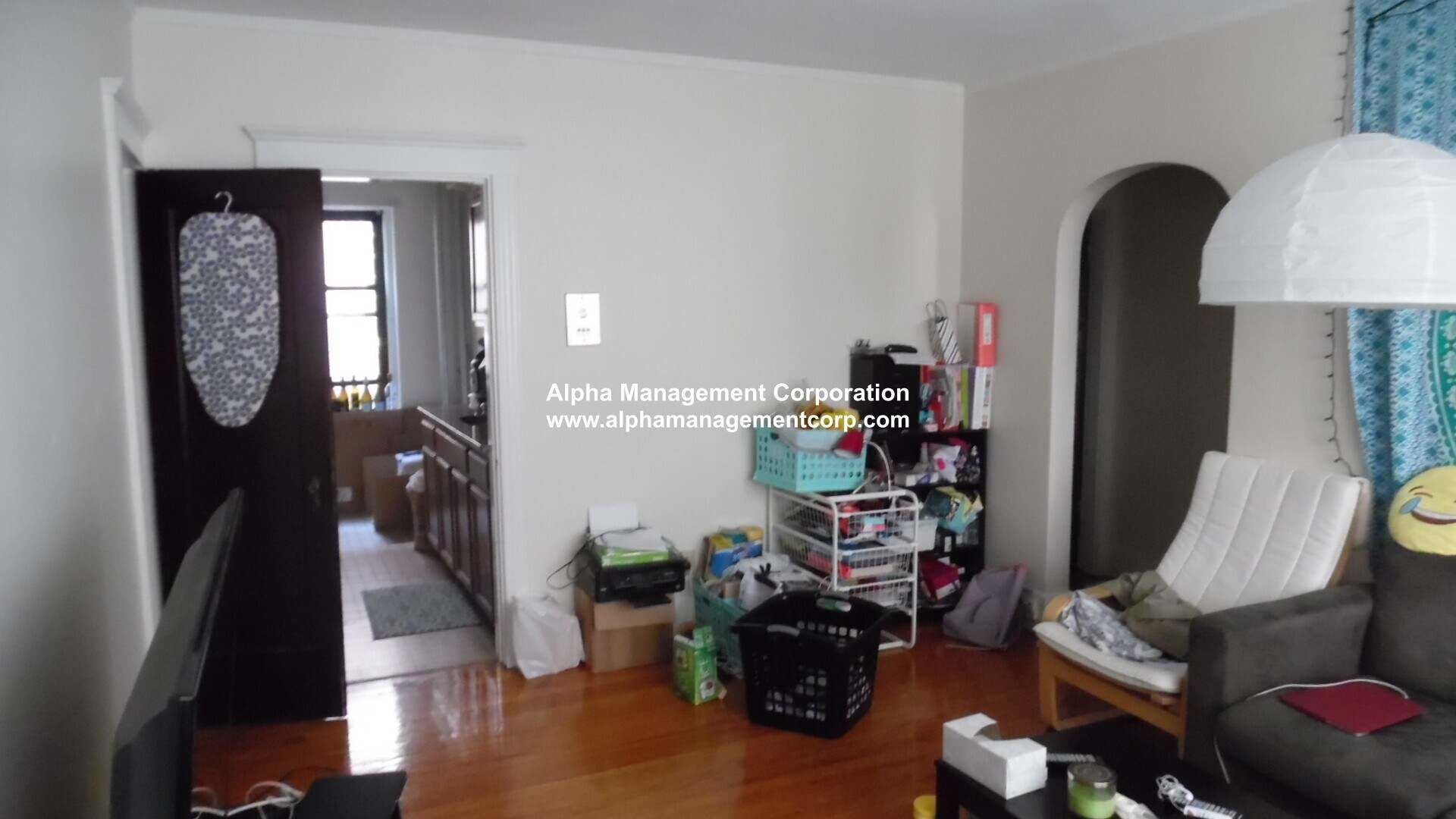 Building Photo - 349 Pleasant St