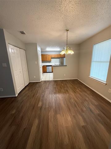 Building Photo - 3015 Flask Dr