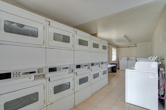 10 Coin Operated Washers & Dryers - 1405 Old Port Isabel Rd