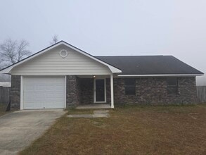 Building Photo - 1304 Tower Dr