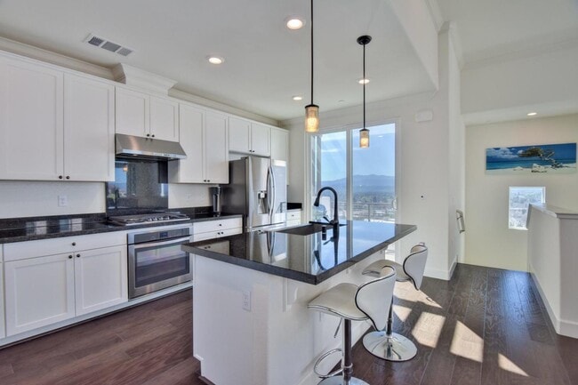 Building Photo - 3089 Valley of Hearts Delight Pl