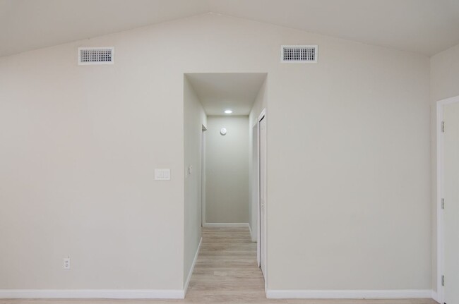 Building Photo - 1712 Rocky Pl Ct
