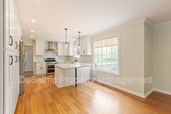 Building Photo - 6999 Tartan Dr