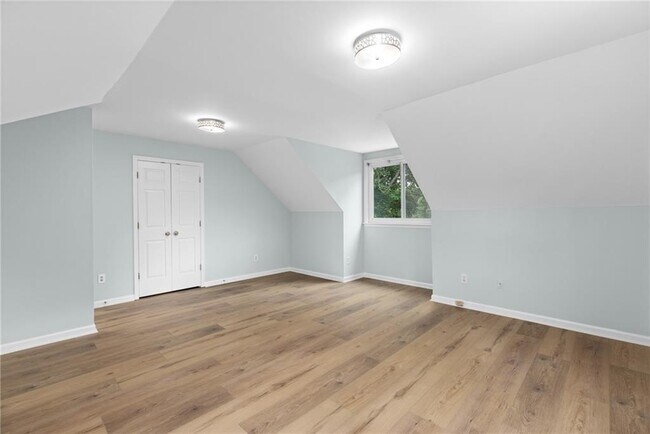 Building Photo - 380 Belmont Chase Ct