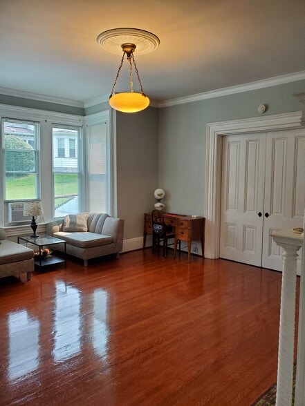 Livingroom - 1724 Monsey Ave