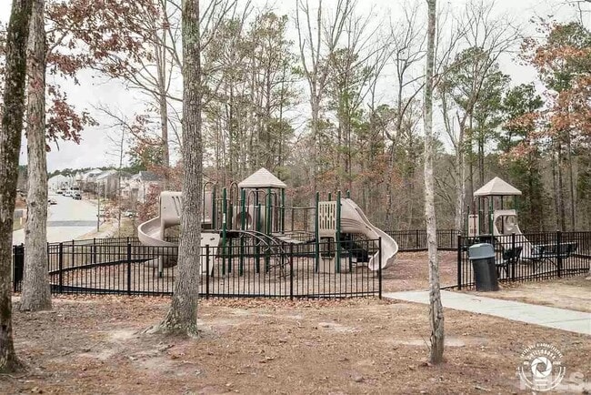 Building Photo - 125 Golden Meadow Ct